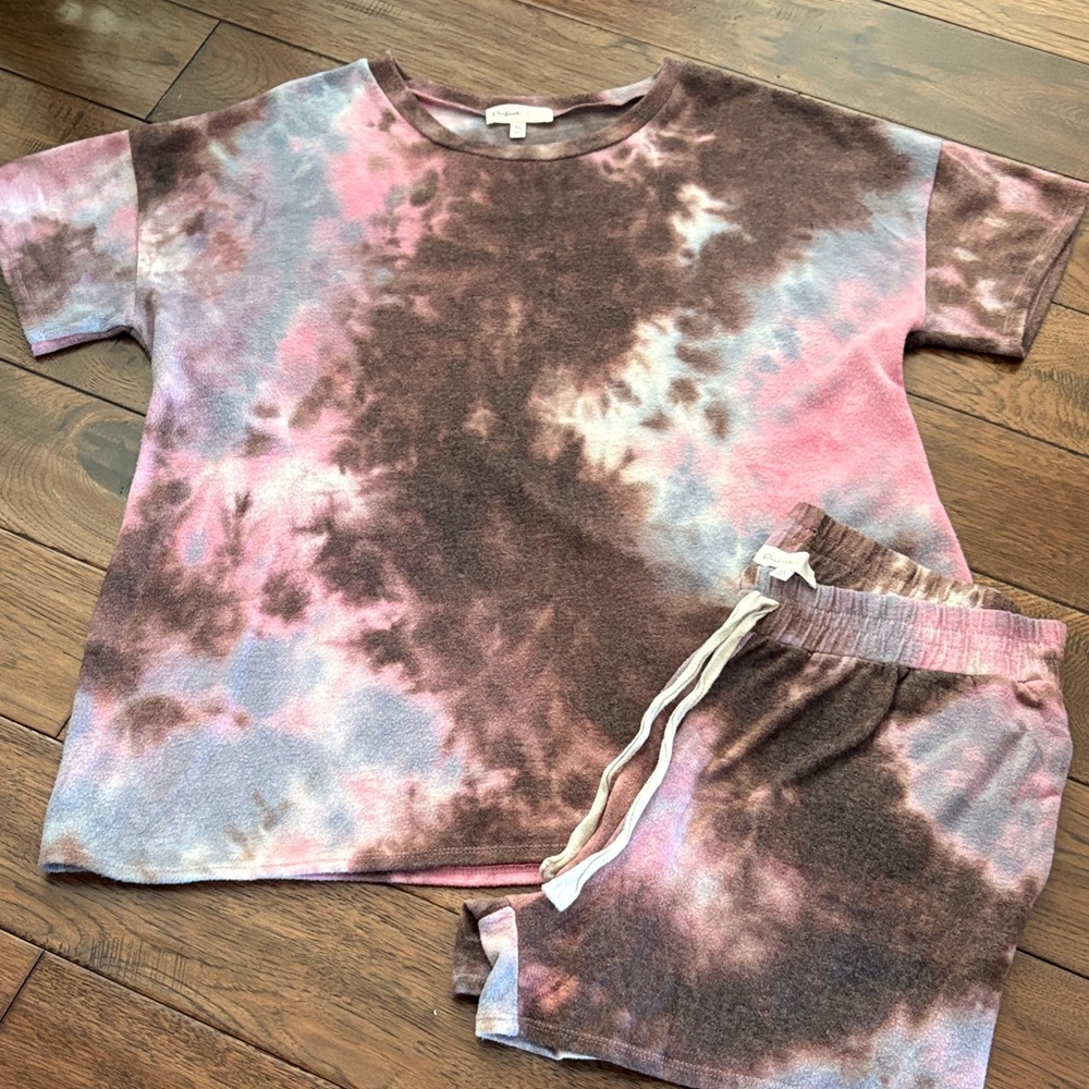 Project Social T Pink and Brown Tie-Dye Set